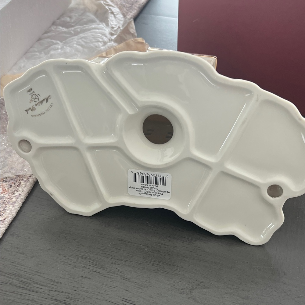 Lenox Mistletoe Park Apothecary, Bakery, and Barber shop - Picture 8 of 10